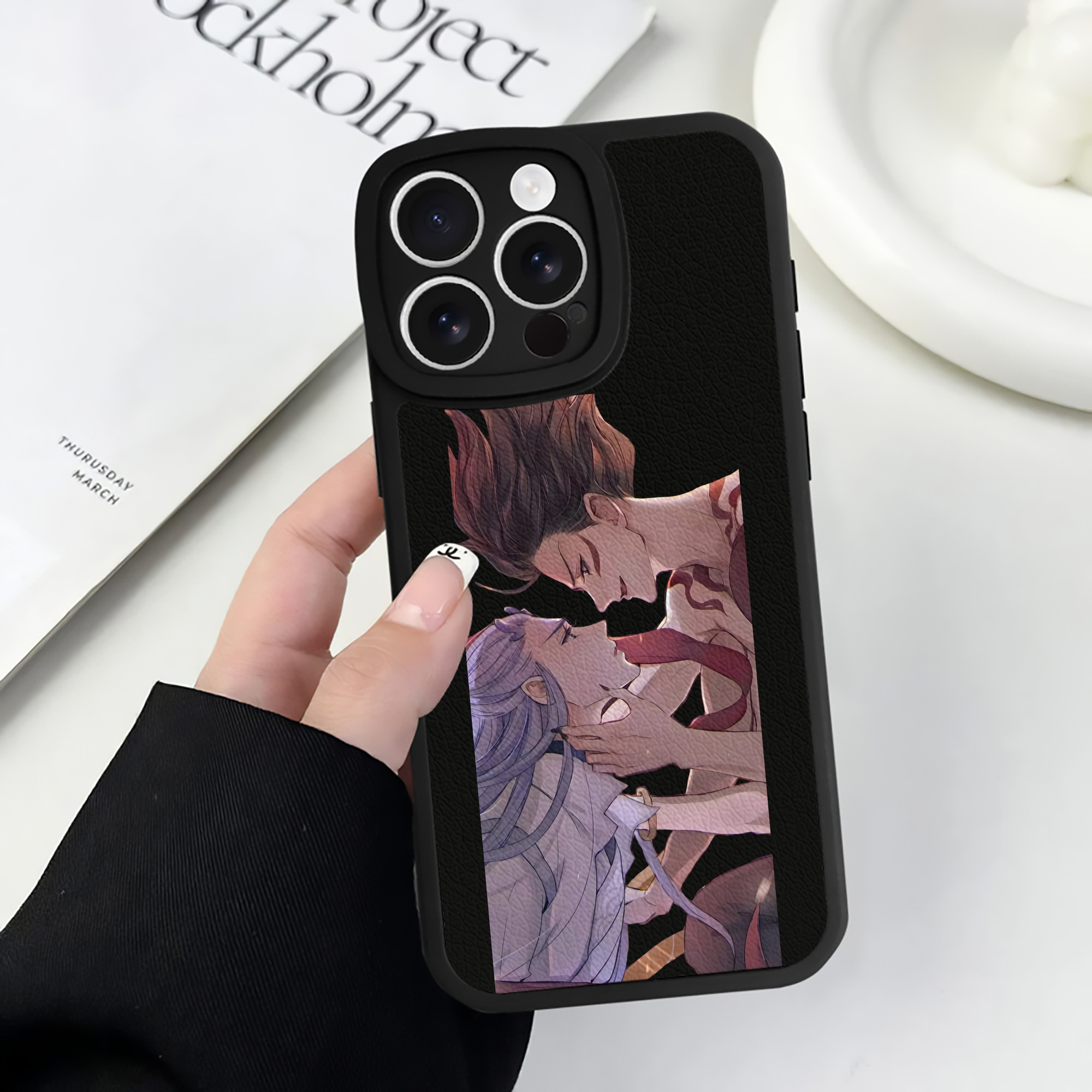（画像用） Ne Zha 2 ナタ 魔童の大暴れ 【iPhone 16シリーズ対応】シリコンスマホケース（レザー調） 材質：シリコン